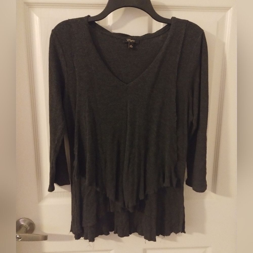 Cupio Charcoal Long Sleeve V-Neck Top Size M